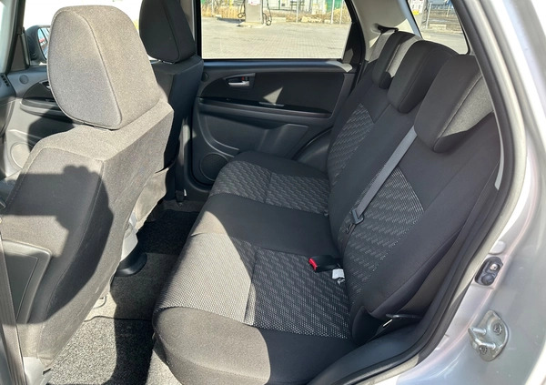 Suzuki SX4 cena 17500 przebieg: 205000, rok produkcji 2007 z Wrocław małe 379